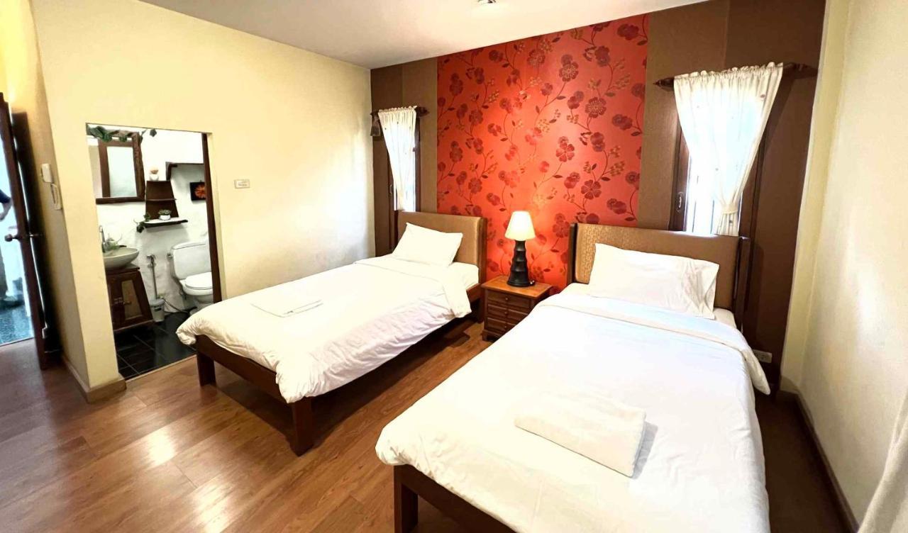 Plumeriahome Near Walking Street Chiang Mai Luaran gambar